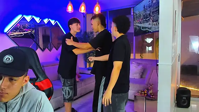 Webkamerová show Houseofwarrios