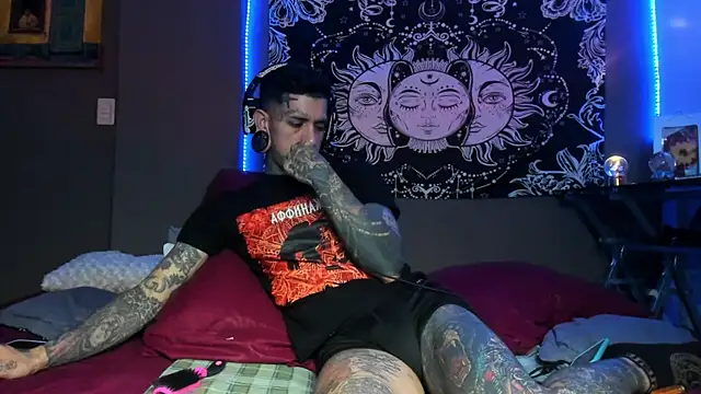 cleoo_jhonny Chat XXX in diretta