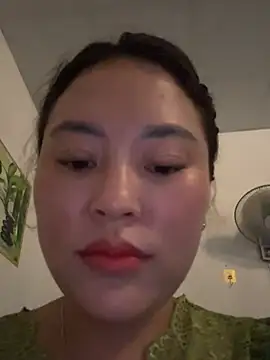 Lina-Naughty 网络视讯表演