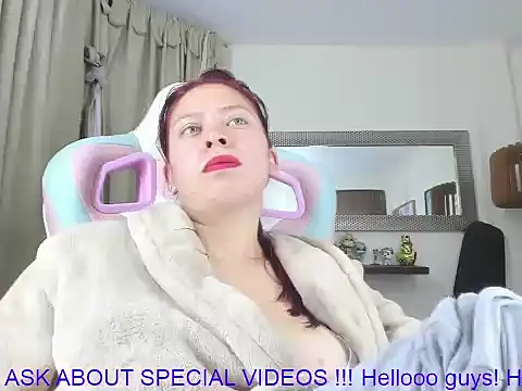 แชท XXX สดของ GoddessJessica_roger