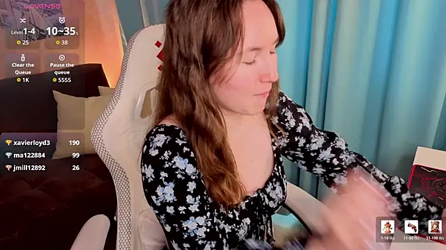 SindieStorm Chat XXX live