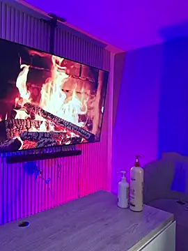 Chatroom XXX en direct de Eva_Monroes