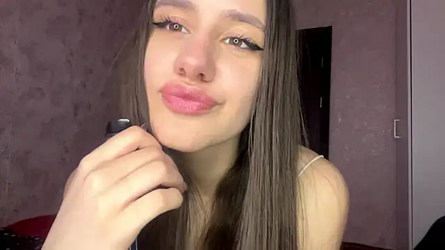 Chatroom XXX en direct de SO_Sofi