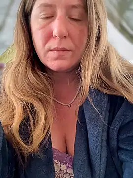 Natali_UA Adlı Modelin Canlı XXX Sohbeti