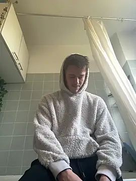 Toyjungee Live XXX-Chat