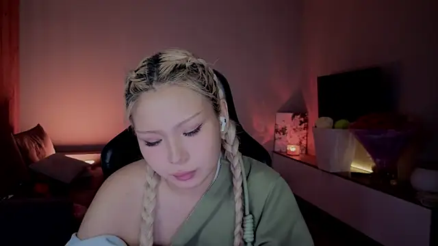 Chat XXX en directo de RileyMee