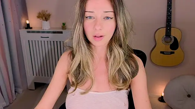 Chatroom XXX en direct de Lenamuti25