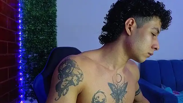 Demitryo Obrolan Langsung XXX