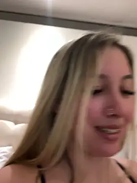 Mialunaxx Webcam-Show