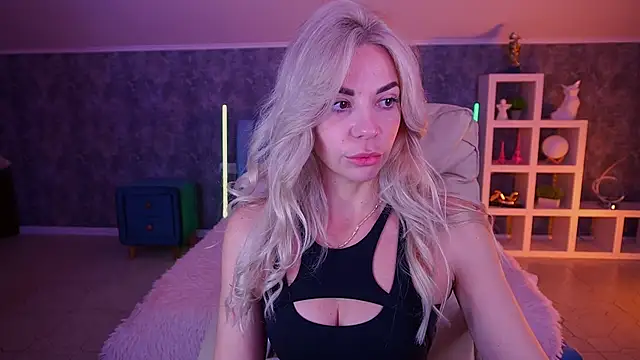 Webkamerová show BellaRayyy