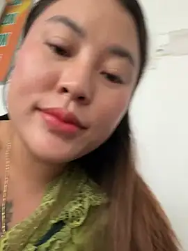 Lina-Naughty Show Webcam