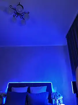 FlexibleDoll_ Live XXX Chat