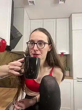 MartiniiSelenna 라이브 XXX 채팅