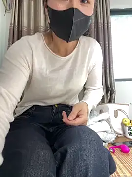 Sini-ii 在線直播表演