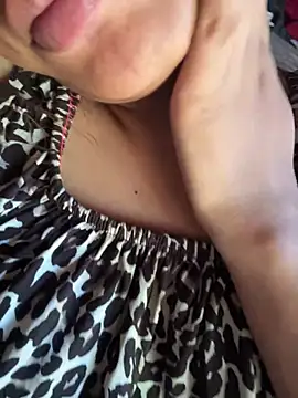 Snowygirl11 webcam show