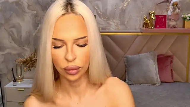 EvaXElfin Webbikameraesitys