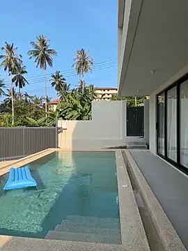 JuicyFruits93 live XXX chat