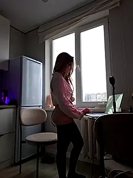 دردشة Chloe_Ravens الجنسية المباشرة