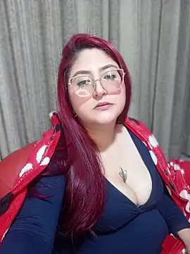 Chat XXX en directo de JuliiGrey