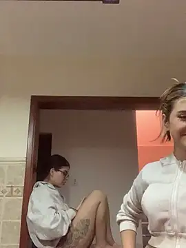 Chat +18 de LilithMonette ao vivo