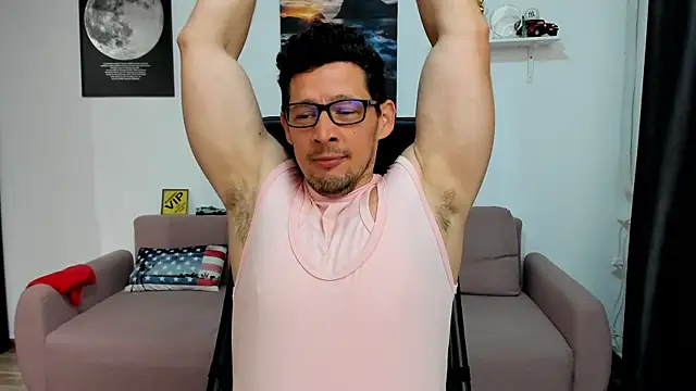 BrutusK08's Webcam Show