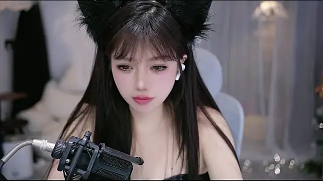 Cecily – Naživo XXX chat