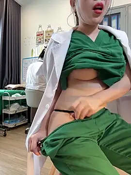 Show de secretly_masturbating na webcam