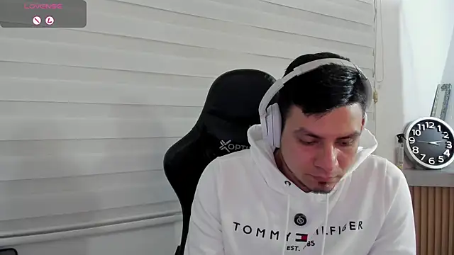 Rick_Adams élő XXX-chatje