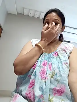 Chat XXX en directo de MERY_ZINTA