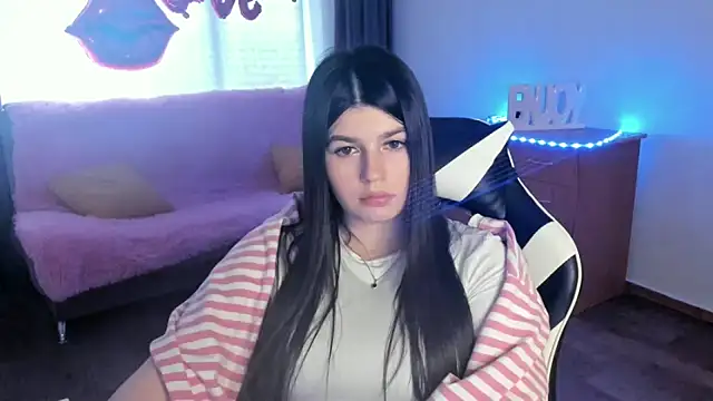 دردشة KisaModel الجنسية المباشرة