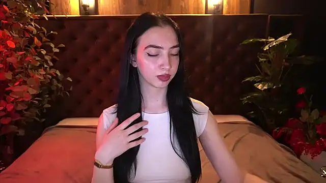 แชท XXX สดของ WildKittenX_