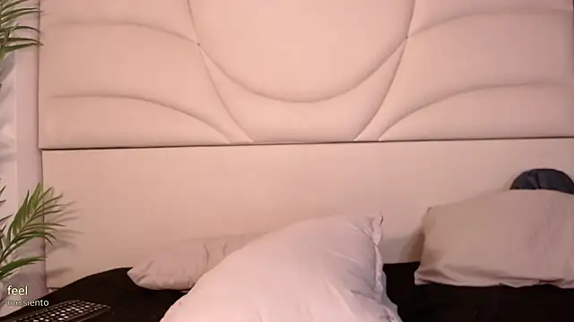 แชท XXX สดของ juana_valkiria