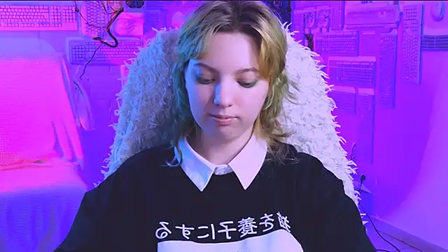 RocKStone_ Adlı Modelin Canlı XXX Sohbeti