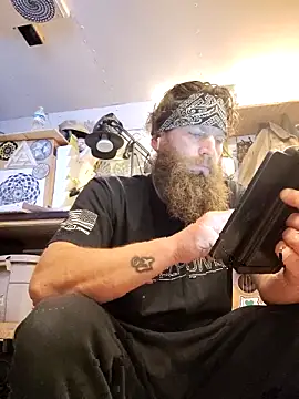 Chatroom XXX en direct de YourFavoriteDaddy-2-4-69