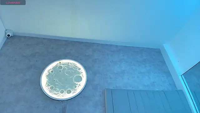 shanell-hott Show in webcam