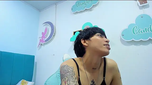 ivyheat3's Live XXX Chat