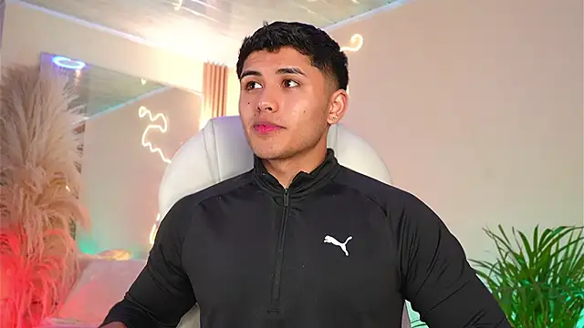 XXX chat uživo modela MatiasKorn