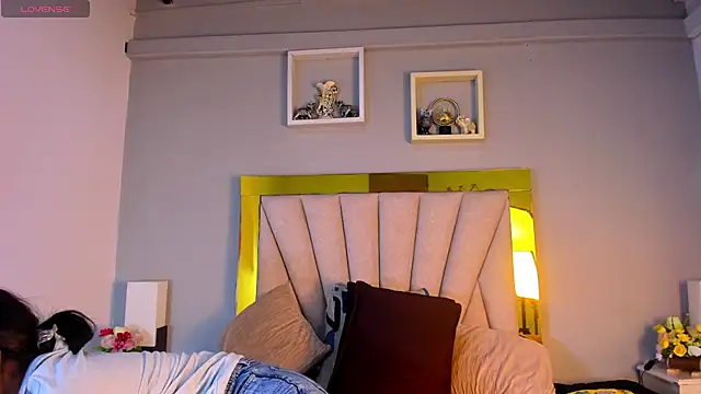 vahiolet_fuentes Show in webcam