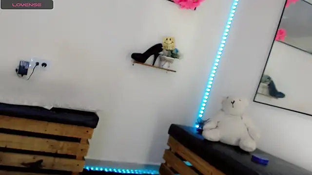 NathalialLooes webkamerás műsora