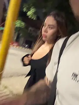 โชว์เว็บแคมของ lindaandtony