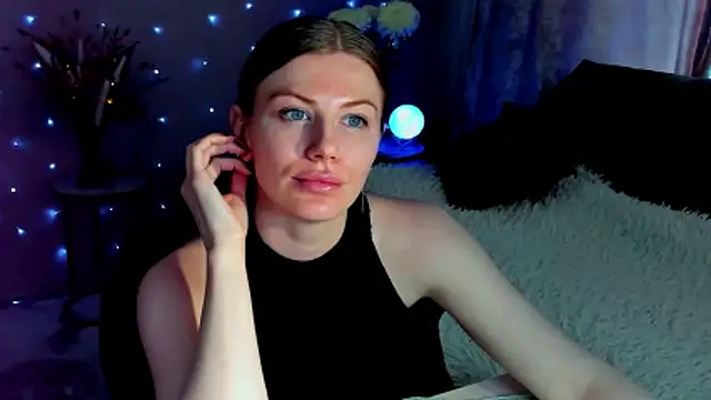 XXX chat uživo modela JinnaGreat