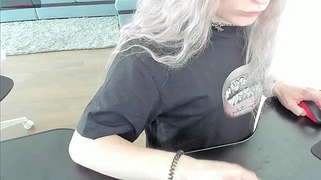 milliKira006's Webcam Show