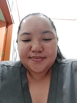 LianaCruzado Show in webcam