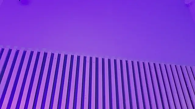 Amaranoir-'s Live XXX Chat