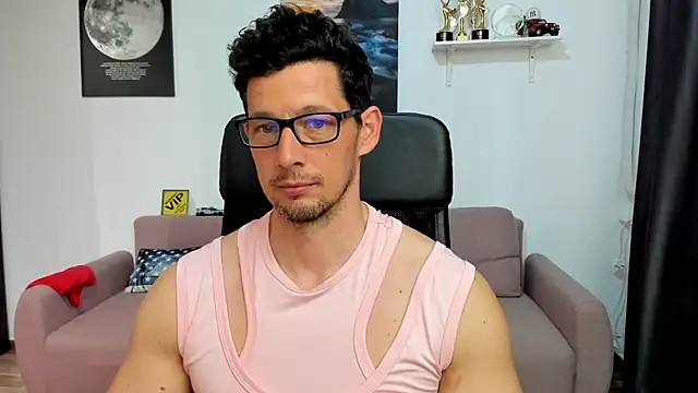 BrutusK08's Webcam Show