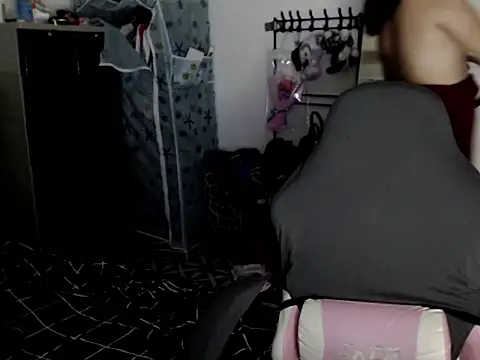 urqueendominantのウェブカメラショー