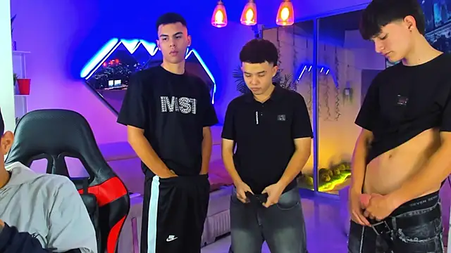 Show de Houseofwarrios na webcam