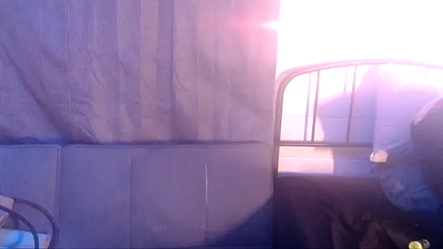 แชท XXX สดของ k1oudE