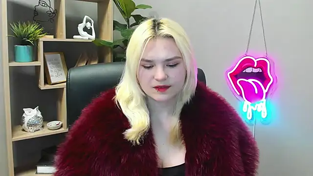 XXX chat uživo modela SweetLilyxo