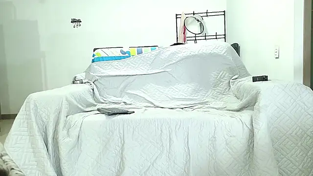 Party_Straight webcam show